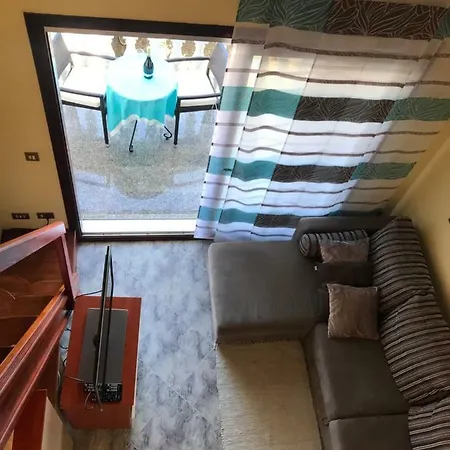 Lorenzo Apartment *